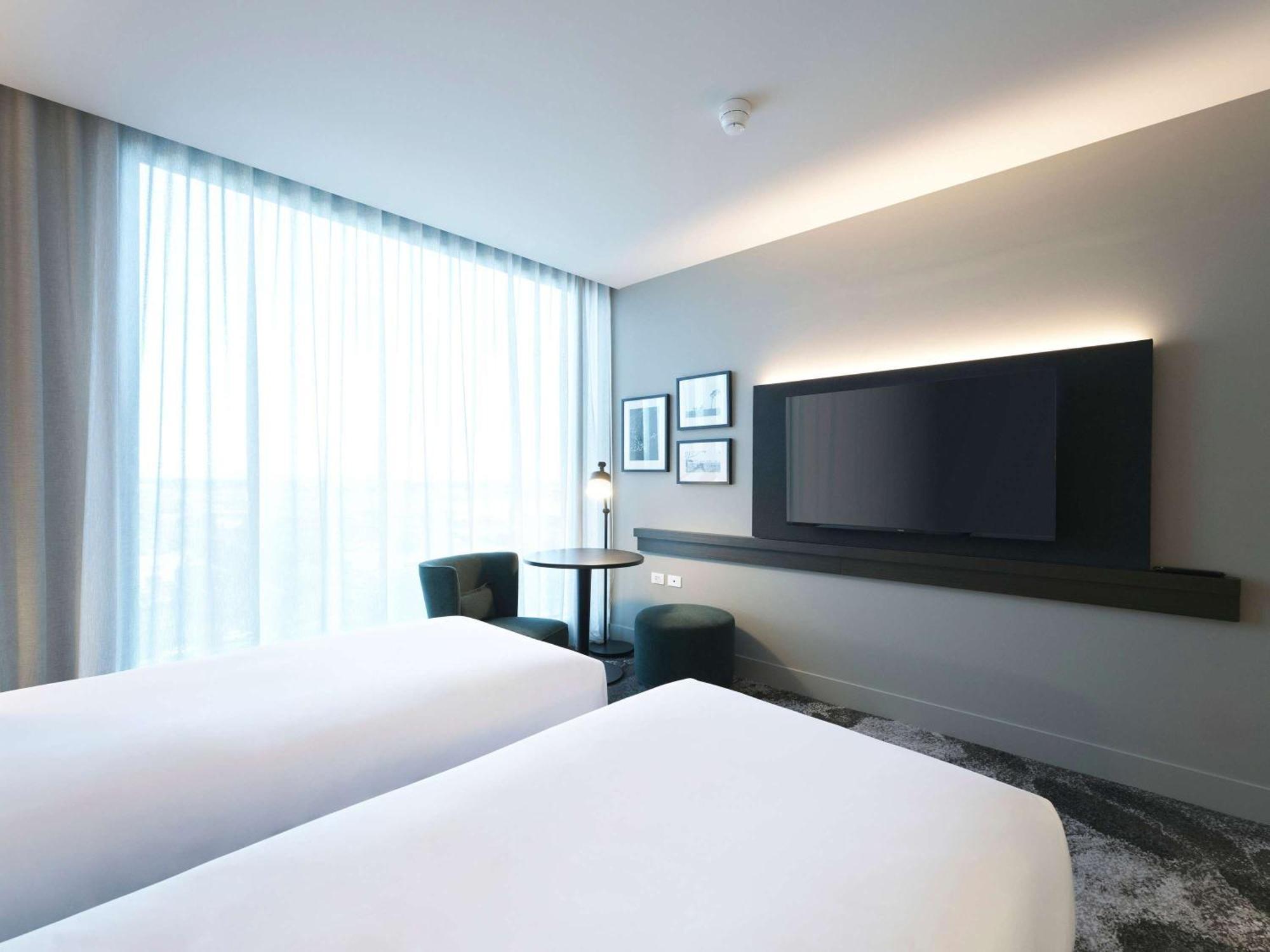 Novotel Melbourne Airport Exterior foto